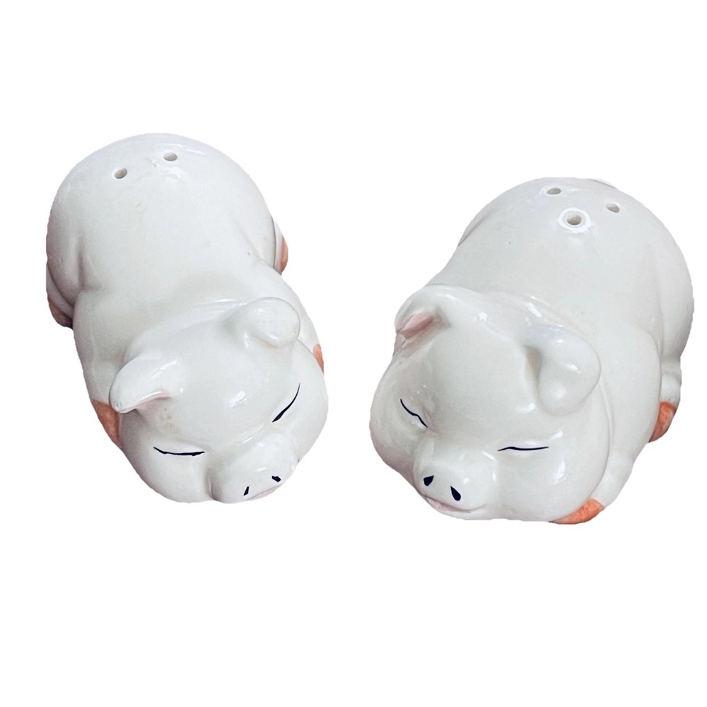 Sleeping Pig Salt &‎ Pepper Shakers Light Pink Ceramic Vintage Style Set Kitchen